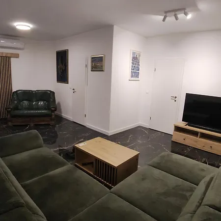 Apartment Zeus Faber Apartment-luksuzna Oaza U Centru Grada *