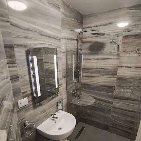 Zeus Faber Apartment-luksuzna Oaza U Centru Grada Apartment *