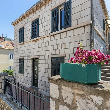Zeus Faber Apartment-luksuzna Oaza U Centru Grada Apartment