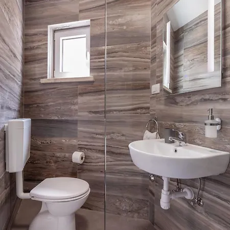 Apartment Zeus Faber Apartment-luksuzna Oaza U Centru Grada