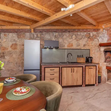 Zeus Faber Apartment-luksuzna Oaza U Centru Grada Apartment *